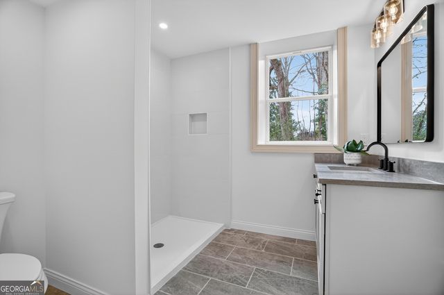 12080 Mountain Laurel Drive, Roswell, GA 30075