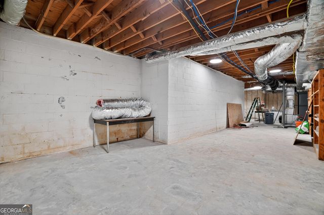 12080 Mountain Laurel Drive, Roswell, GA 30075