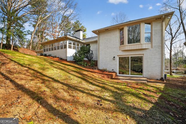 12080 Mountain Laurel Drive, Roswell, GA 30075