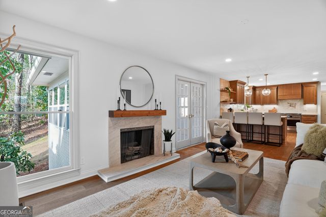 12080 Mountain Laurel Drive, Roswell, GA 30075