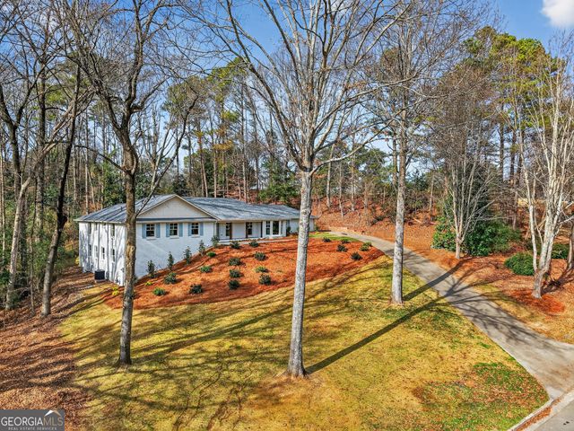 12080 Mountain Laurel Drive, Roswell, GA 30075