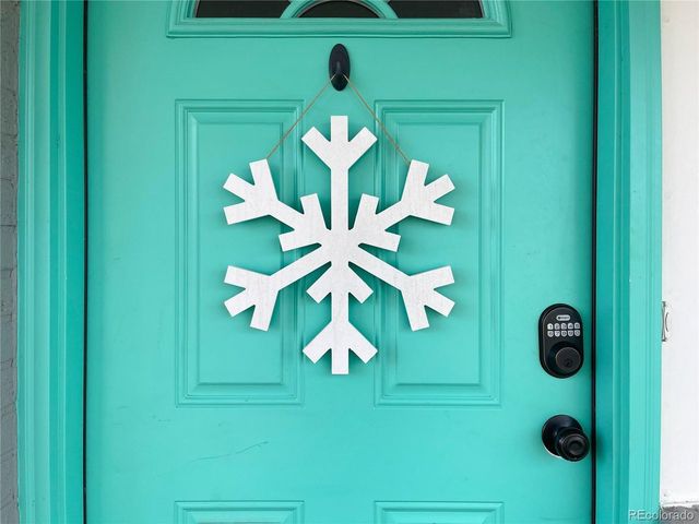 7883 Greenwood Blvd, Denver, CO 80221