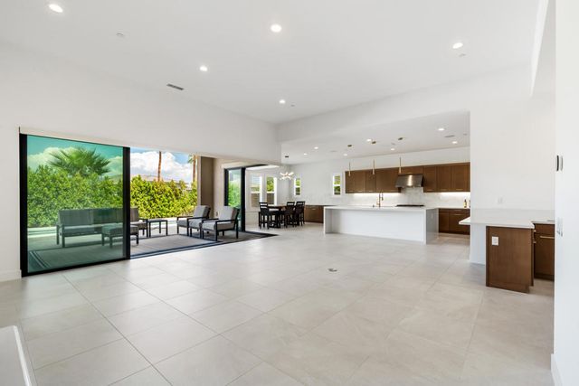 80404 Old Ranch Trail S, La Quinta, CA 92253