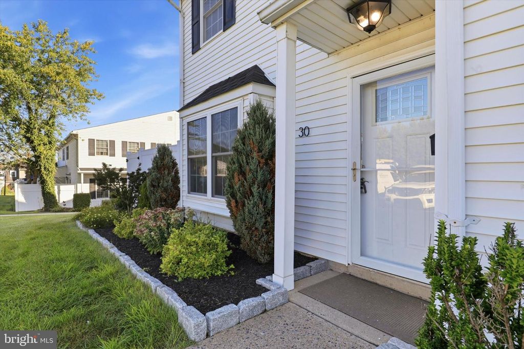30 RELIANCE CT, TELFORD, PA 18969 — photo 2