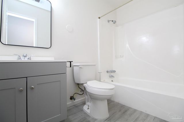 2217 Kingfisher Way, Pensacola, FL 32534