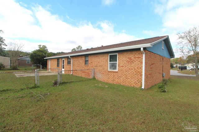 2217 Kingfisher Way, Pensacola, FL 32534