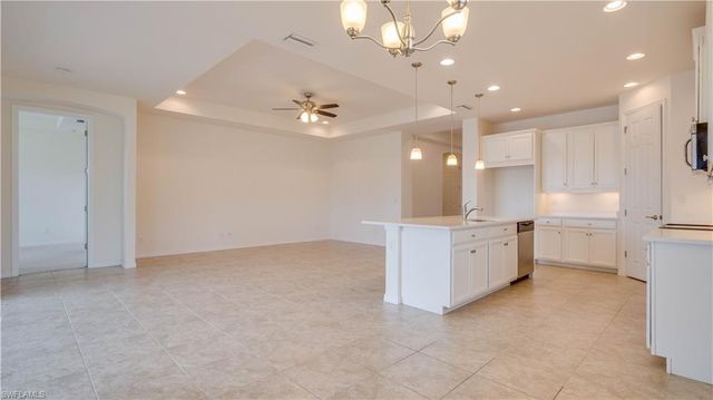 3036 Sunset Pointe CIR, Cape Coral, FL 33914