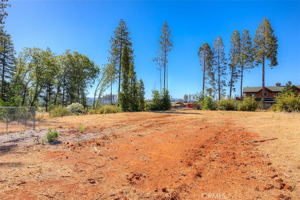 Image 8 of property listing at 1831 Clear Brook, Paradise, CA 95969