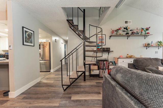 1848 E Vassar Drive, Visalia, CA 93292