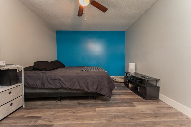 1848 E Vassar Drive, Visalia, CA 93292