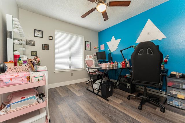 1848 E Vassar Drive, Visalia, CA 93292