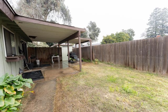 1848 E Vassar Drive, Visalia, CA 93292