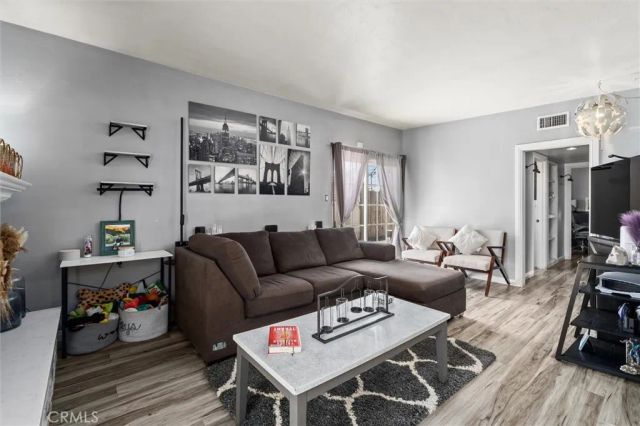 613 N Louise, Azusa, CA 91702