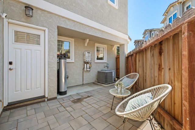 1343 Araujo Street, San Jose, CA 95131