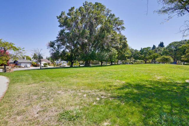 1343 Araujo Street, San Jose, CA 95131