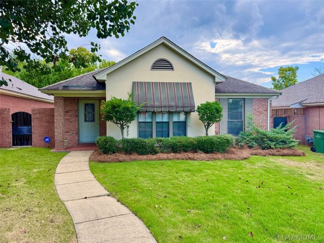 1620 Queen Elizabeth Court, Montgomery, AL 36117