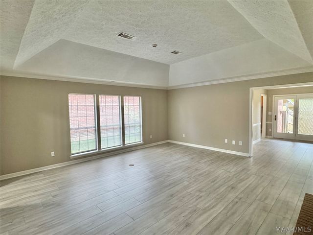 1620 Queen Elizabeth Court, Montgomery, AL 36117