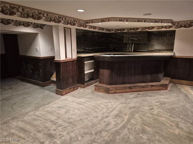 2515 Bolton Road, Cleveland Heights, OH 44118