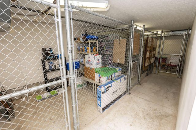5935 N High Street, 305, Worthington, OH 43085