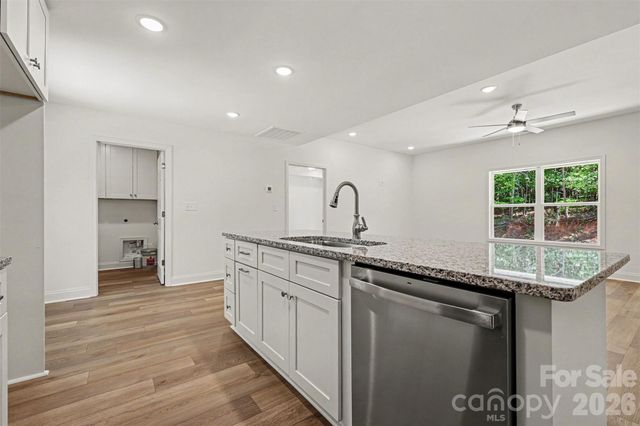 3299 Old Seine Road, Smyrna, SC 29743