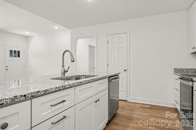 3299 Old Seine Road, Smyrna, SC 29743
