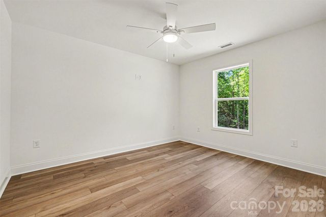 3299 Old Seine Road, Smyrna, SC 29743