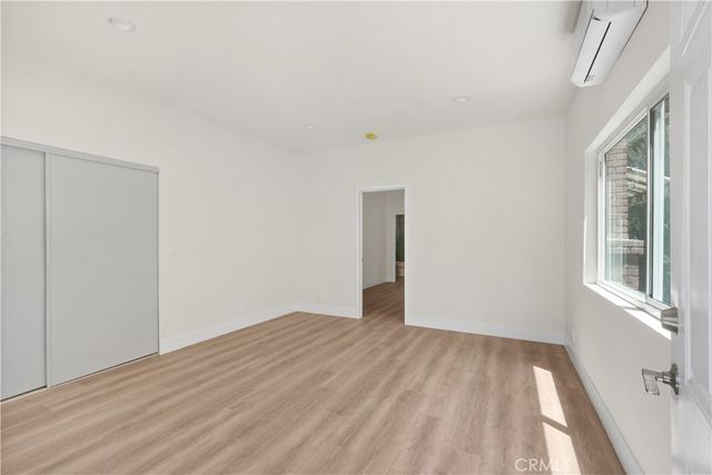 1530 N Mariposa, Hollywood, CA 90027