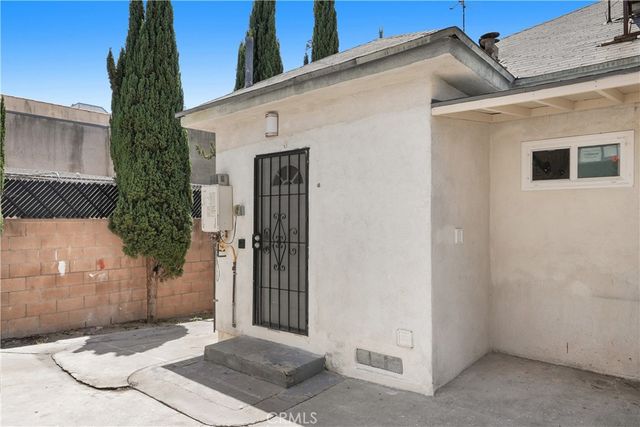 1530 N Mariposa, Hollywood, CA 90027