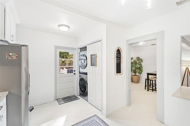 1374 20TH STREET, Sarasota, FL 34234