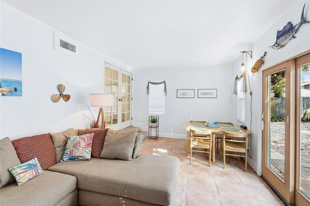 1374 20TH STREET, Sarasota, FL 34234