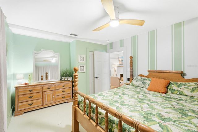 1374 20TH STREET, Sarasota, FL 34234