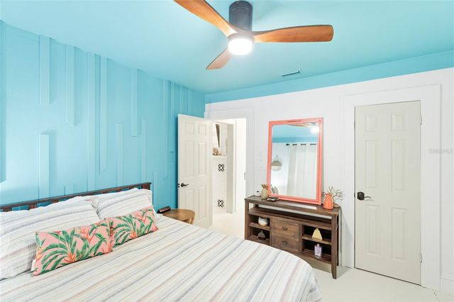 1374 20TH STREET, Sarasota, FL 34234