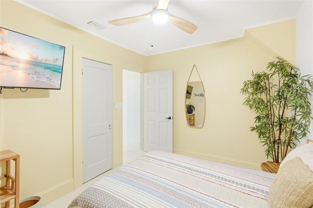 1374 20TH STREET, Sarasota, FL 34234