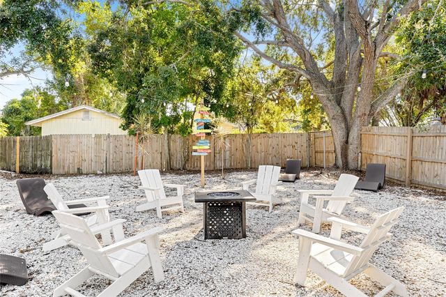 1374 20TH STREET, Sarasota, FL 34234