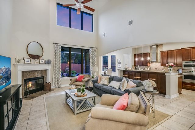 223 Lake Como DR, Austin, TX 78734