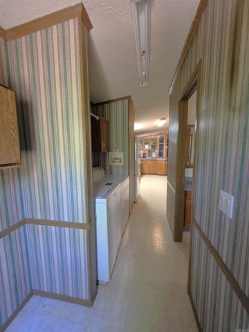 120 Kings Circle, Hatfield, AR 71945