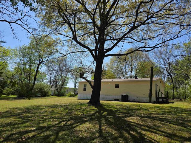 120 Kings Circle, Hatfield, AR 71945