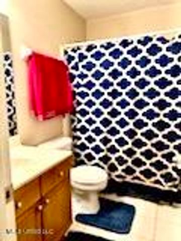 7402 Grandiflora Drive, Olive Branch, MS 38654