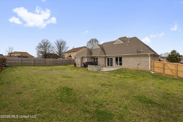 7402 Grandiflora Drive, Olive Branch, MS 38654