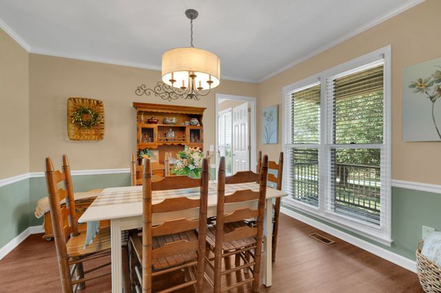 925 N Vine St, Winchester, TN 37398