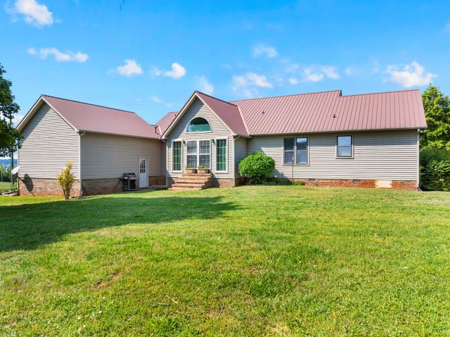 925 N Vine St, Winchester, TN 37398