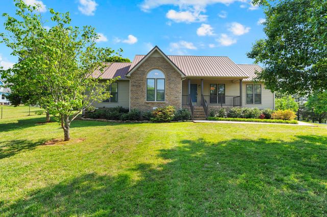 925 N Vine St, Winchester, TN 37398