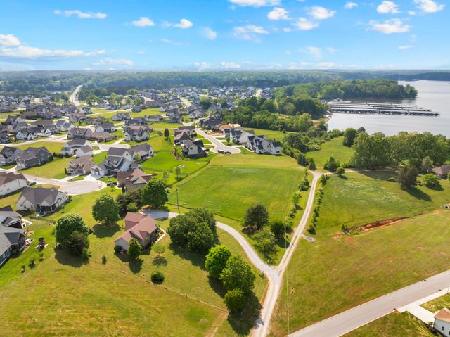 925 N Vine St, Winchester, TN 37398