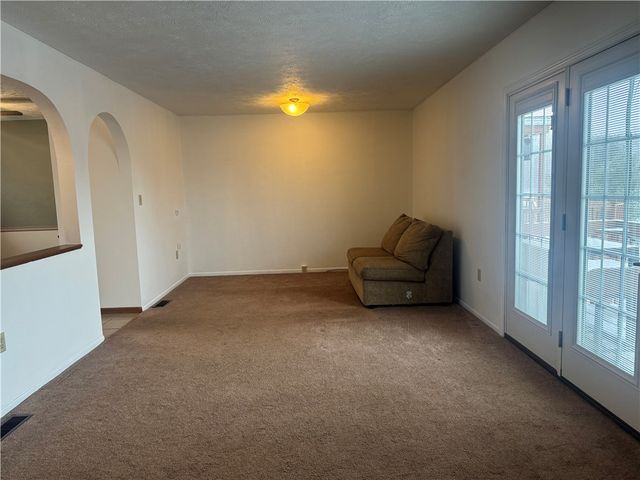 1402 Timberglen Drive, North Fayette, PA 15126