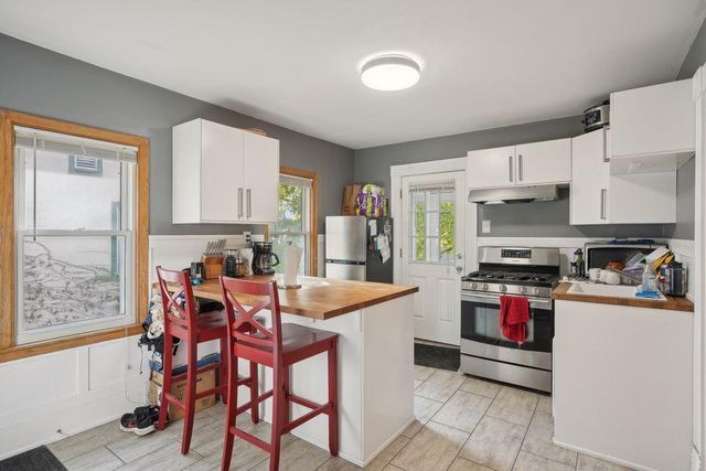 1318 5th Street NE, Minneapolis, MN 55413