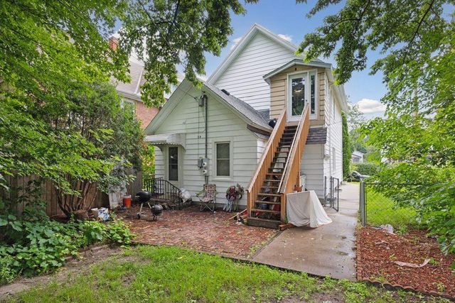 1318 5th Street NE, Minneapolis, MN 55413