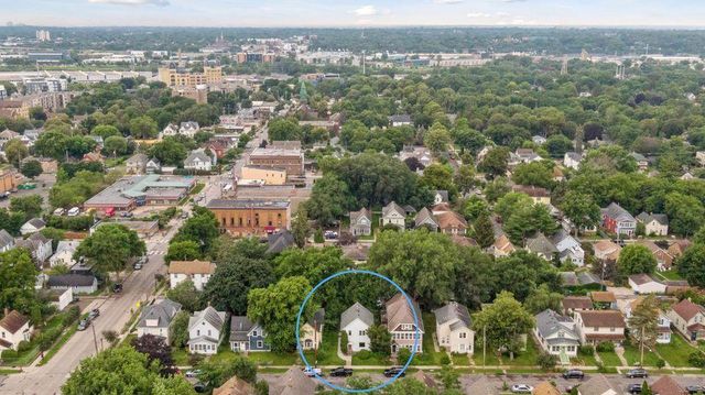 1318 5th Street NE, Minneapolis, MN 55413