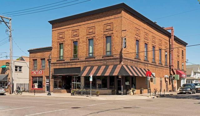 1318 5th Street NE, Minneapolis, MN 55413