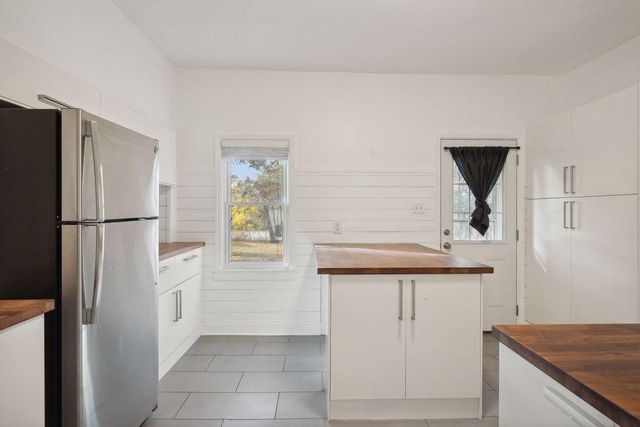 1318 5th Street NE, Minneapolis, MN 55413