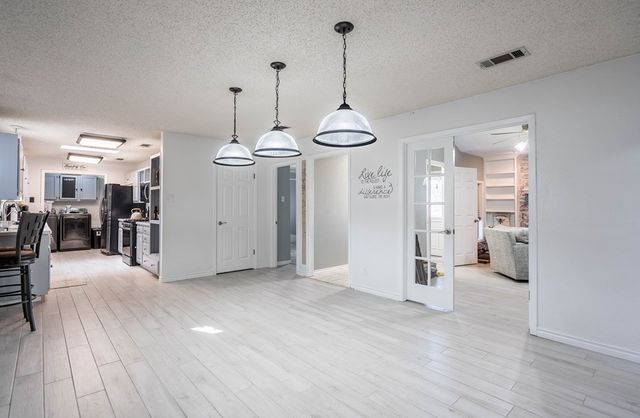 4901 Leisure Dr, Midland, TX 79703